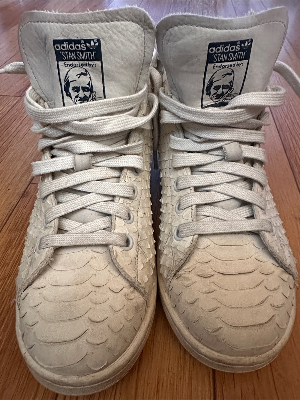 Adidas Stan Smith Mid 'Reptile high top sneaker 6.5 or 8